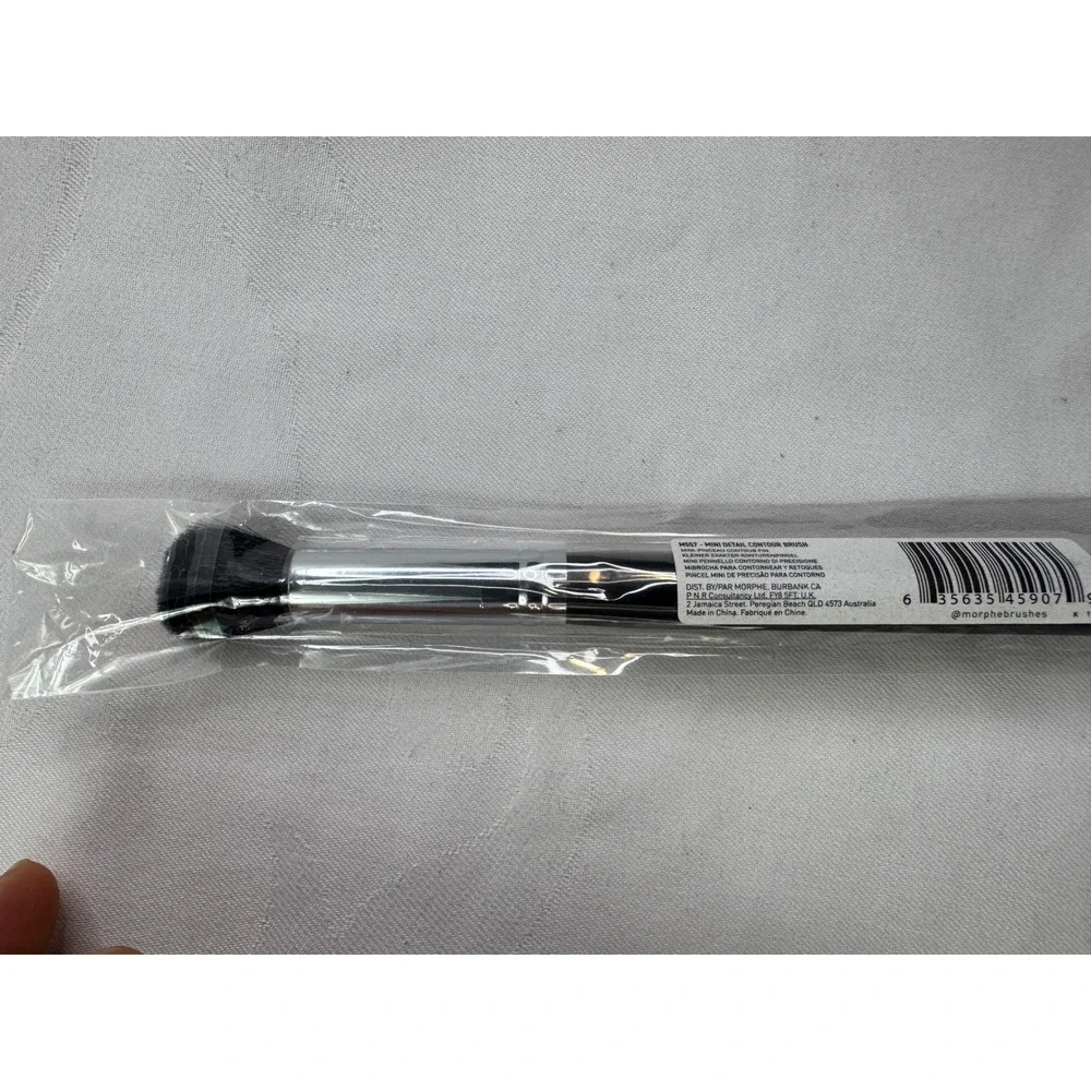 Morphe M557 Mini Detail Contour Brush Black Silver Synthetic Bristles New